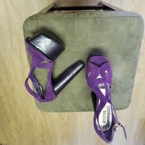 PURPLE SUEDE HEEL